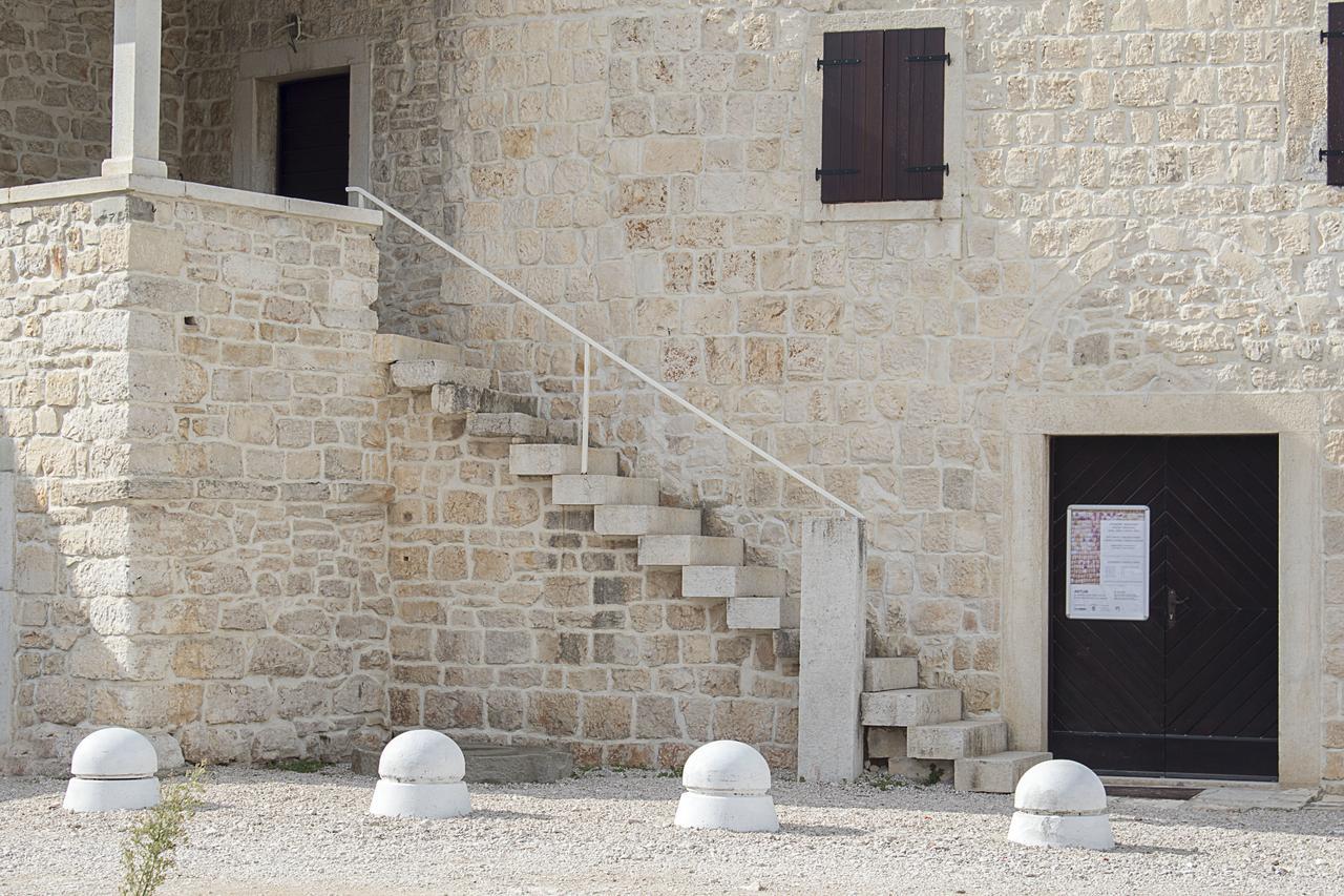 Apartment Old Town Umag Exterior foto