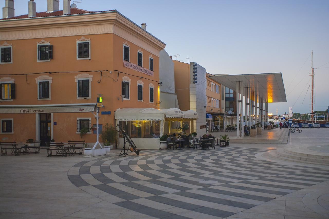 Apartment Old Town Umag Exterior foto
