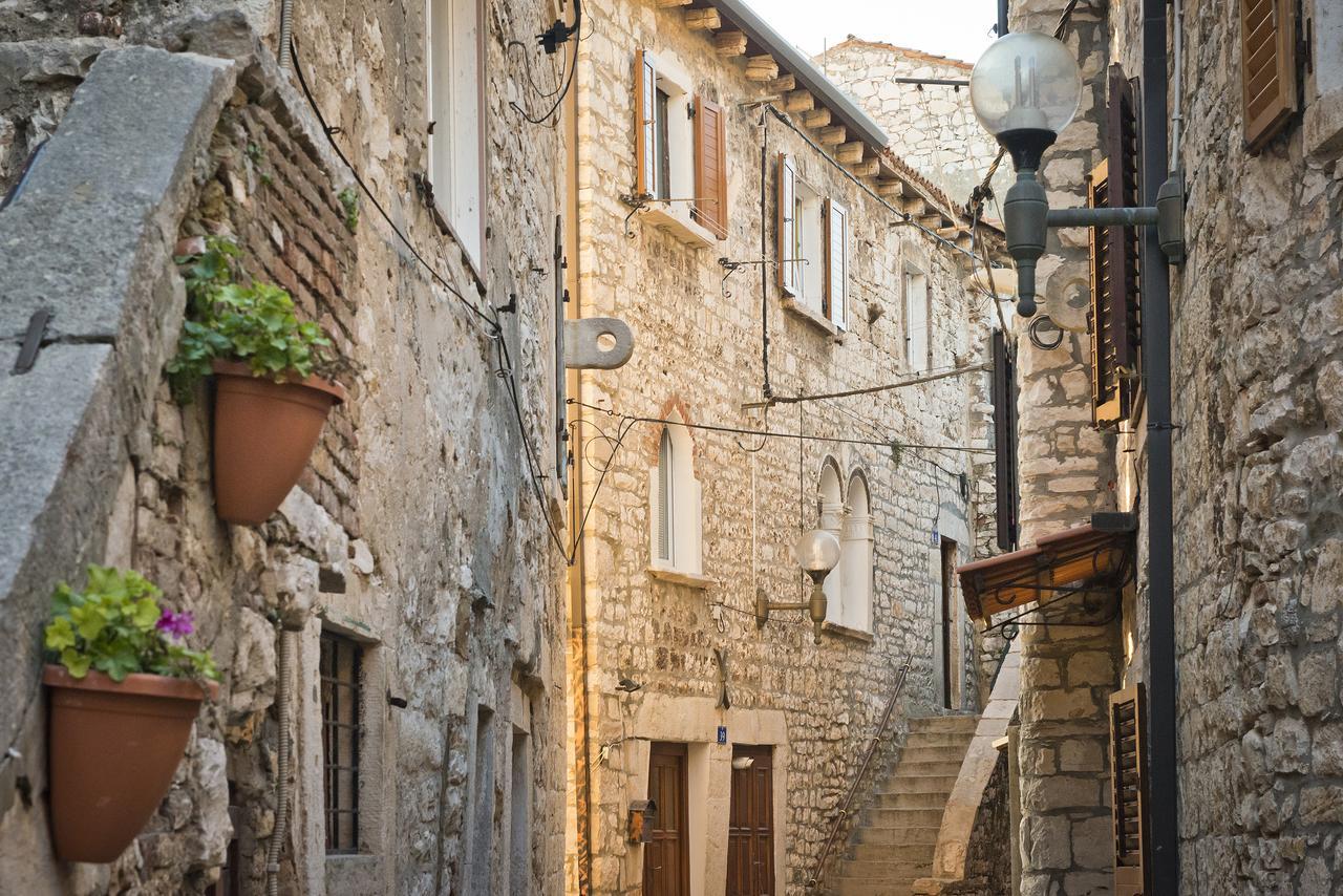Apartment Old Town Umag Exterior foto